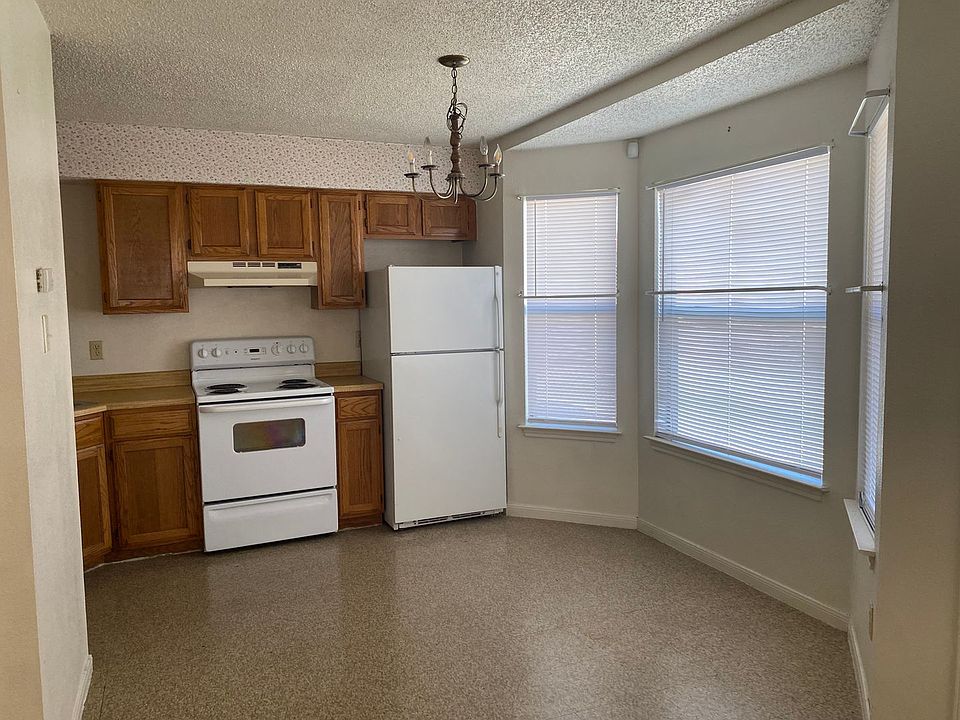 1st image of 6322 Queens Castle APT 2