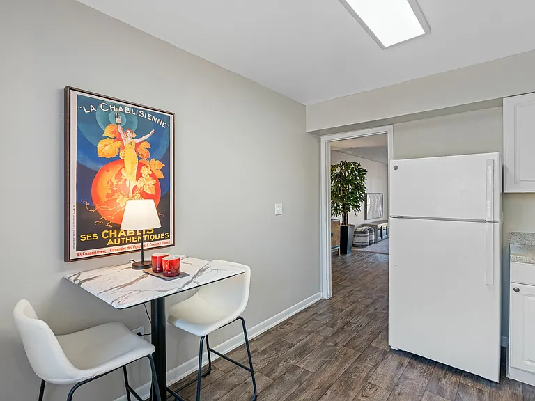 Enclave at Sabal Pointe Apartments — Photo 14