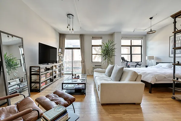 Rented by Compass | media 3