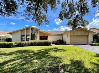 3401 Island Rd, Cooper City, FL 33026