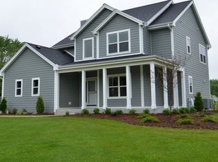 W339N7570 Townline Rd, Oconomowoc, WI 53066