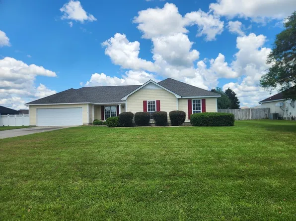 3930 Trotters Ridge Cir, Valdosta, GA 31605