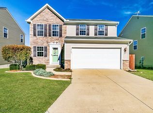 38187 Waterford Dr, Willoughby, OH 44094
