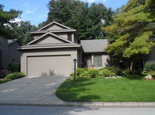 17911 Amberwood Ln, South Bend, IN 46635