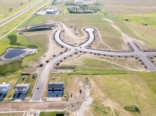 5021 Corvette St NW, Mandan, ND 58554