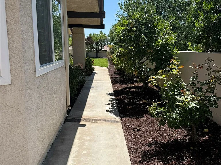 860 Calle Del Sol — Photo 25