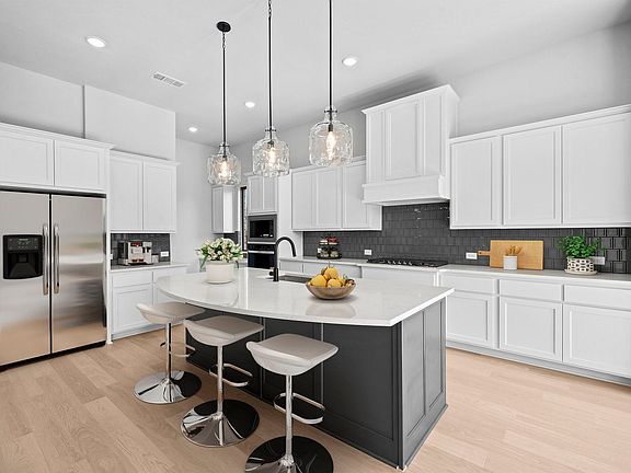 DAL_South Pointe_Double Oak II_2604 Brazos Drive 3