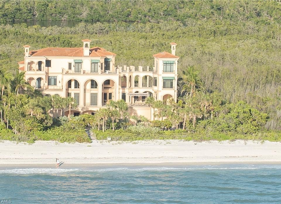 1st image of 7607 Bay Colony Dr