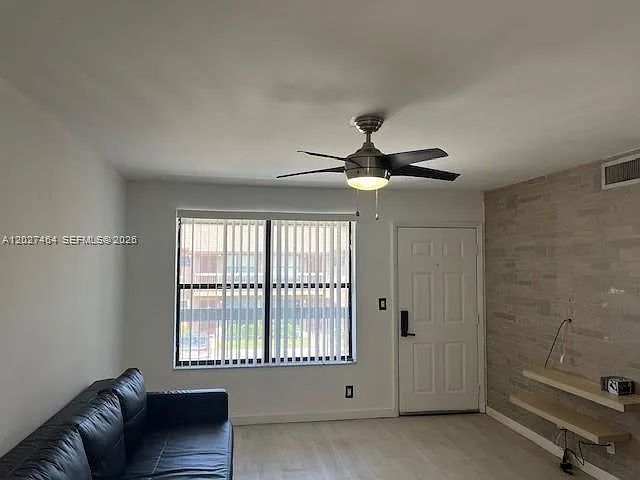 10054 Winding Lake Rd #201 — Photo 7