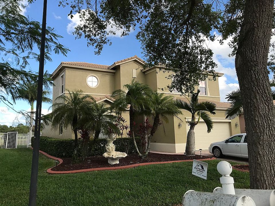 1st image of 5522 Place Lake Dr