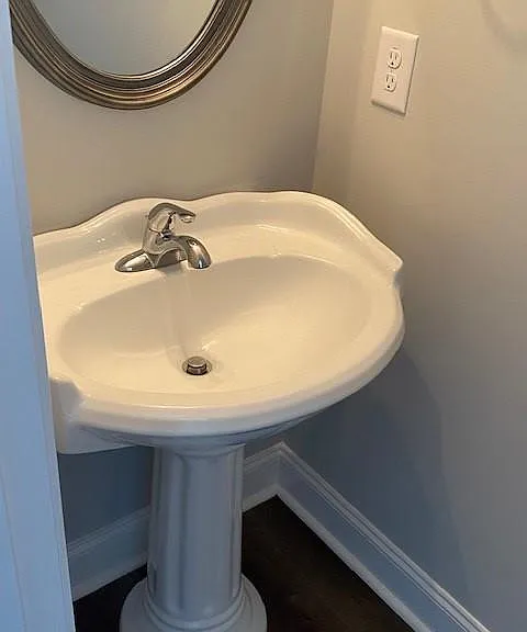 497 Woodtrace Dr — Photo 2