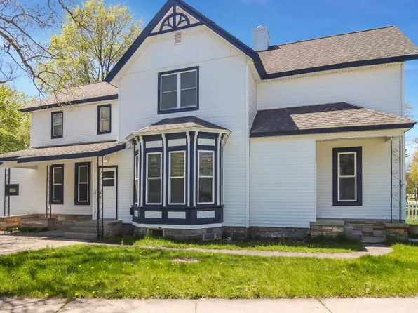 624 E State St, Traverse City, MI 49686