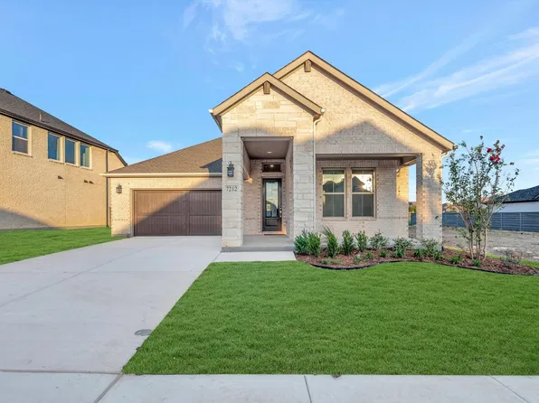 7212 Indian Paintbrush Ln, Little Elm, TX 76227