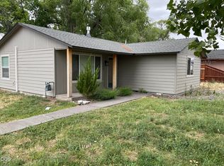 264 SE D St, Madras, OR 97741