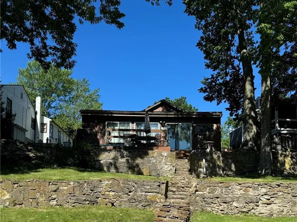 3 U St, Lees Summit, MO 64086