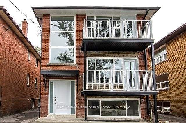 1st image of 148 Portland St #3