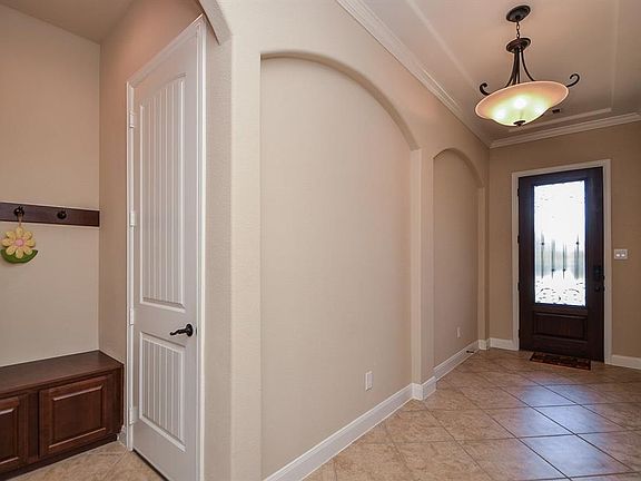 4th image of 21307 Sweet Auburn Ln