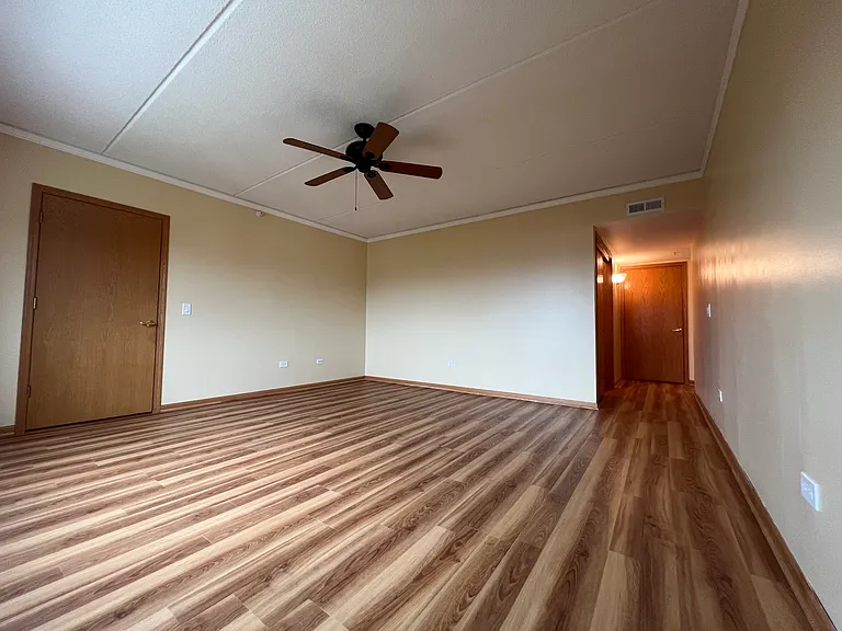 650 S River Rd #701 — Photo 9