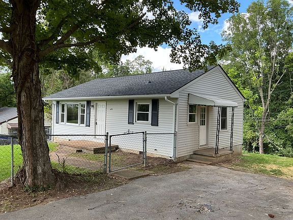 2nd image of 415 Gary Hills Dr