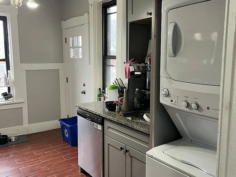 319 N Beatty St #5 — Photo 20