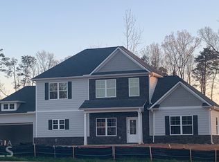 242 Quail Forest Cir LOT 32, Toccoa, GA 30577