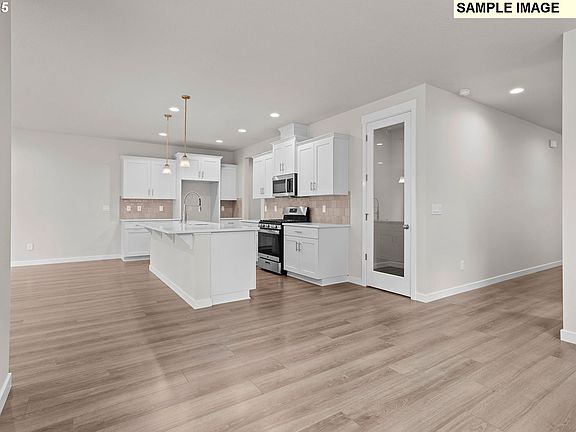 6th image of this home