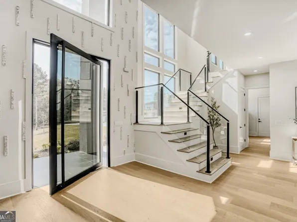 2223 Five Forks Trickum Rd, Lawrenceville, GA 30044