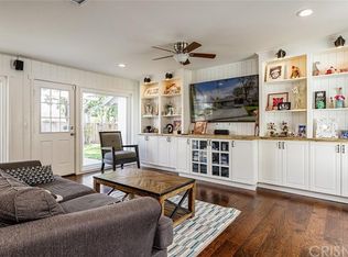 22944 Cantara St, Canoga Park, CA 91304