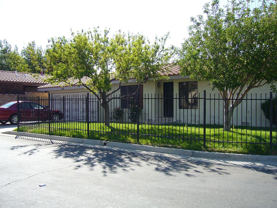 1st image of 14313 Somerset Dr