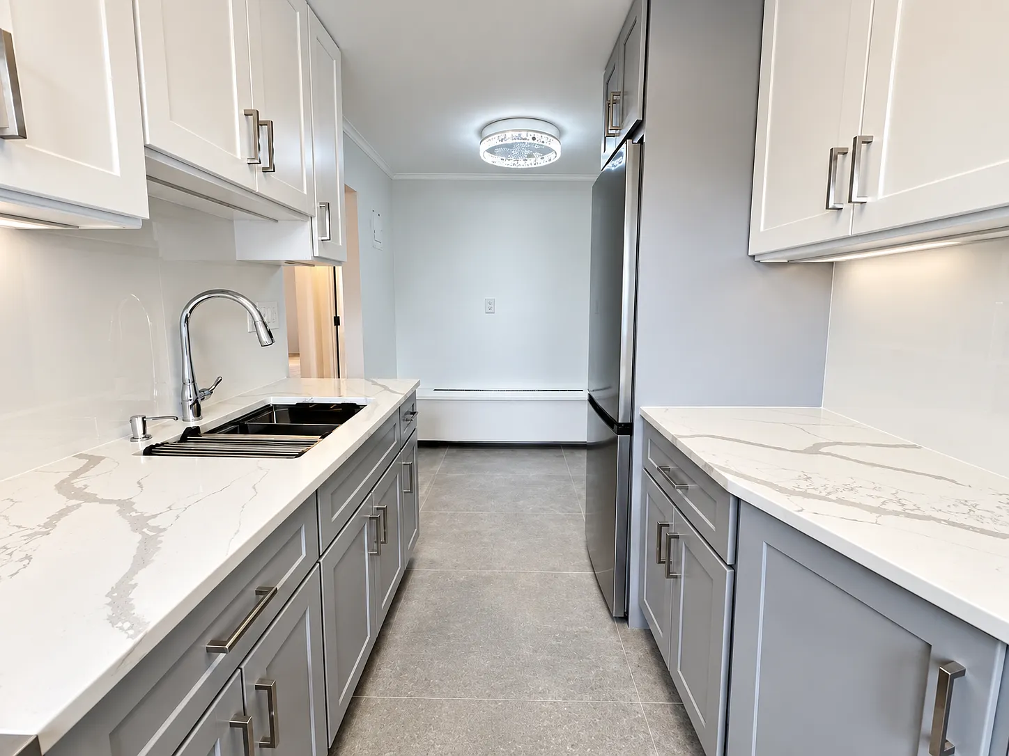 2 bed, 775 sqft, $2,800 — Photo 2