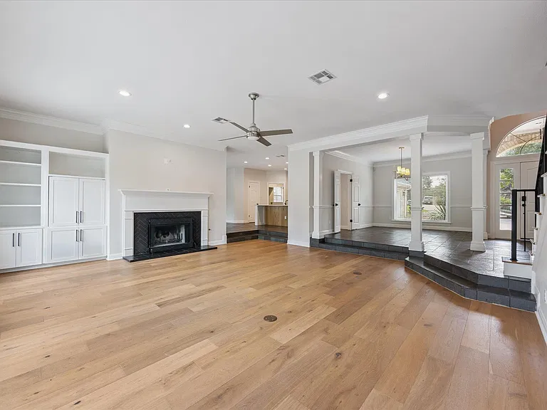 5908 Down Valley Ct — Photo 3