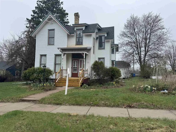 733 5th Street, Baraboo, WI 53913