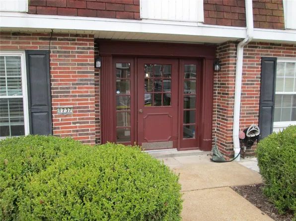 1737 Herault Pl APT B, Saint Louis, MO 63125