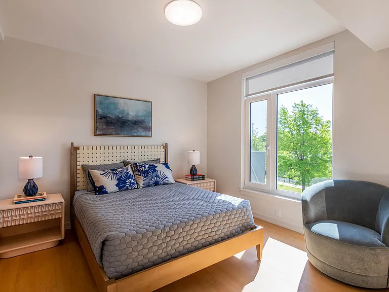Park77 Apartments — Photo 11