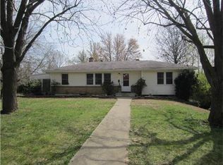 12109 E 52nd Ter, Kansas City, MO 64133