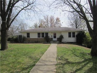 12109 E 52nd Ter, Kansas City, MO, 64133