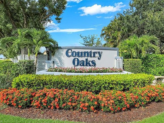 3rd image of 9814 Country Oaks DR