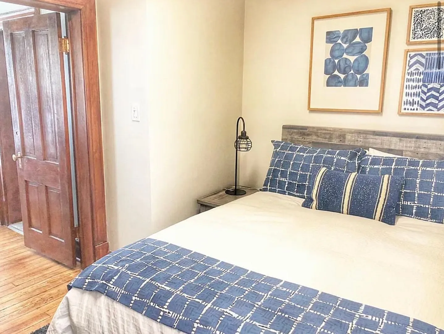 Live in the Heart of Denver's Golden Triangle 2 Bed/1.5 Bath — Photo 4