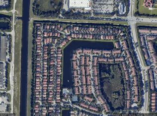 2176 Oakmont Dr, Riviera Beach, FL 33404