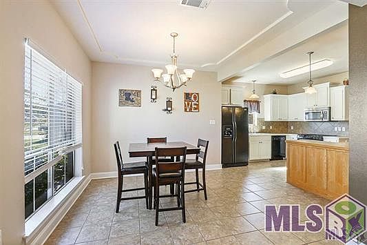 4th image of 28319 Lake Borgne Ave