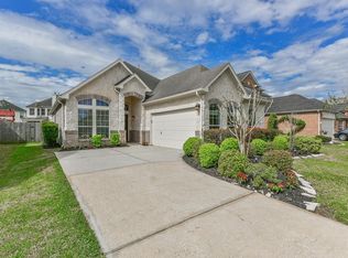 20007 Castlegreen Dr, Spring, TX 77388