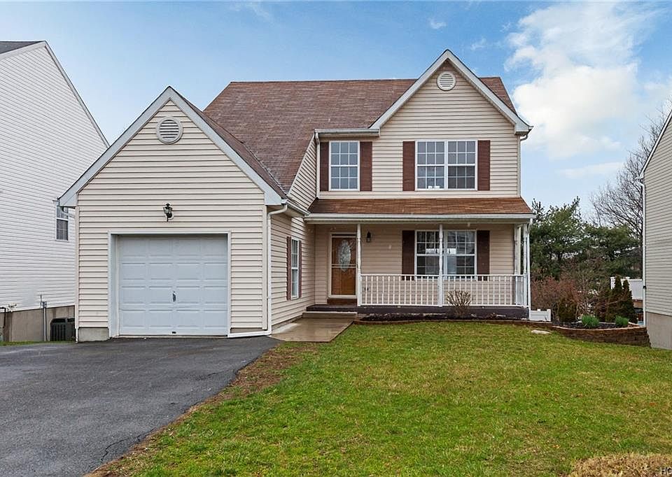 1st image of 379 Angelo Dr