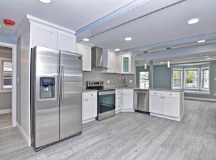 16 Lathrop St #2, Salem, MA 01970