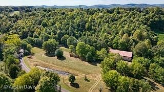 3rd image of 538 County Road 607