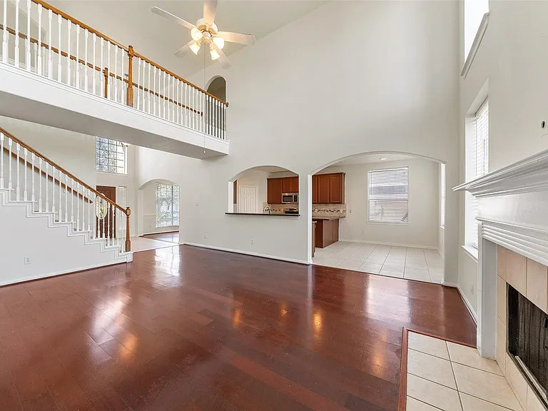 14213 Stone Bluff Ln — Photo 10