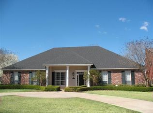 3925 Jefferson Davis Pl, Monroe, LA 71201
