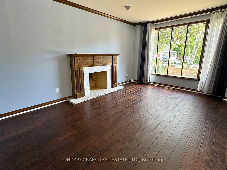 1426 Highbush Trl — Photo 4
