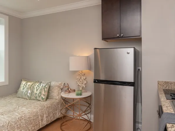 3838 N. Broadway, 3838 N Broadway St, Chicago, IL 60613