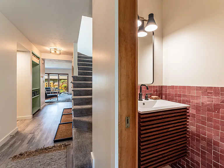 1712 W Olive St #50 — Photo 6