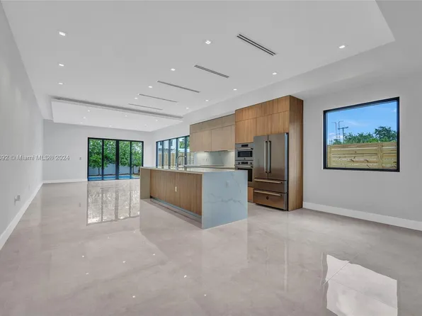 1517 SW 22nd Ter, Miami, FL 33145